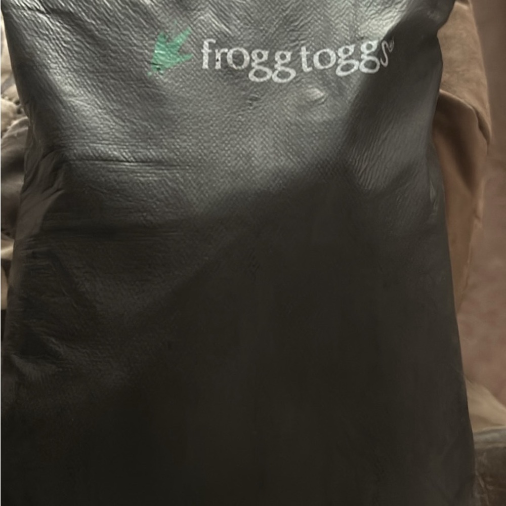 Frogg Toggs Rain suit